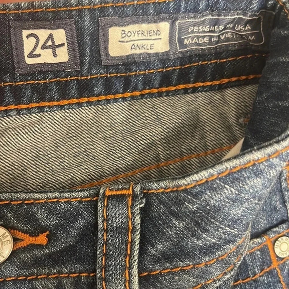 MissMe - Boyfriend Ankle - Distressed Jeans - Size 24 - Picture 9 of 10